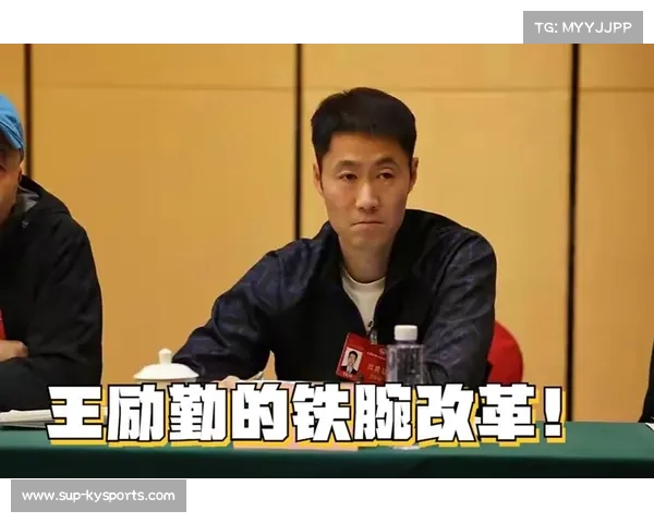 国乒或退出亚锦赛风波升级印度主办方惹众怒名记建议王励勤出面协调局势 国乒或退出亚锦赛风波升级印度主办方惹众怒名记建议王励勤出面协调局势